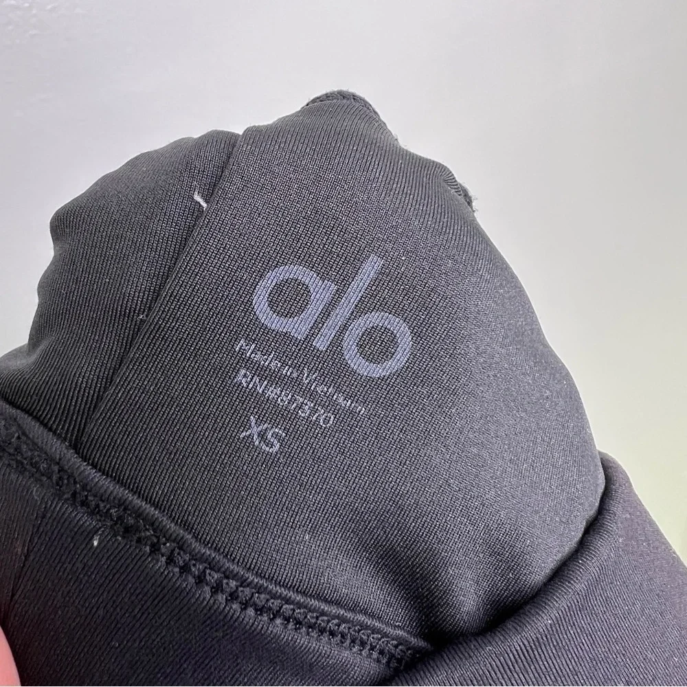 ALO Black United Long Sports Bra